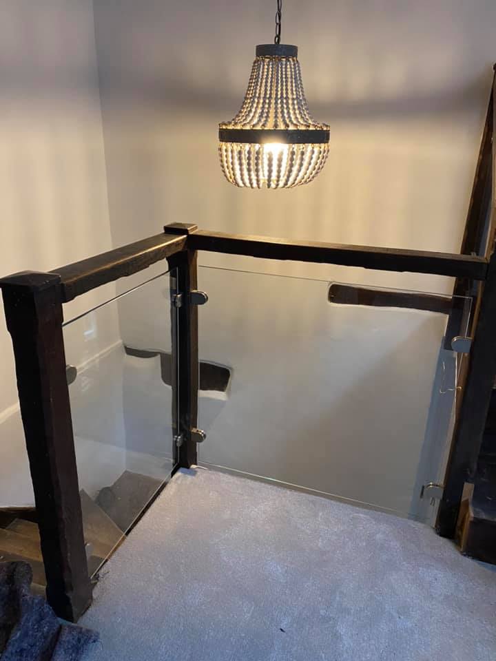 Glass and glazing services, glass repairs, glass replacement