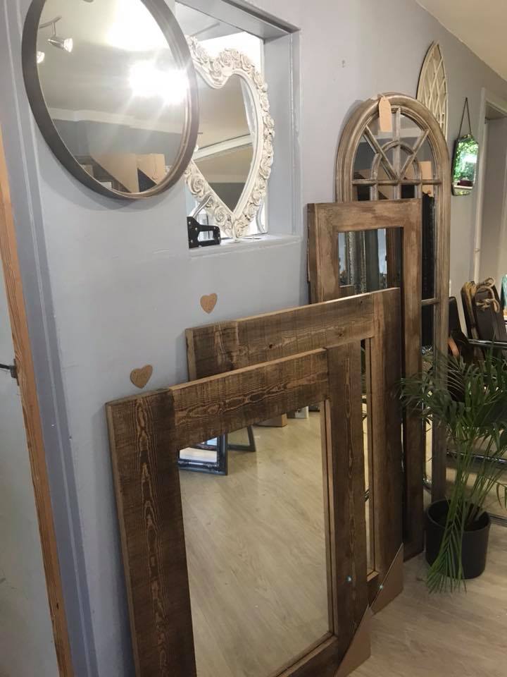 Glass and glazing services, glass repairs, glass replacement