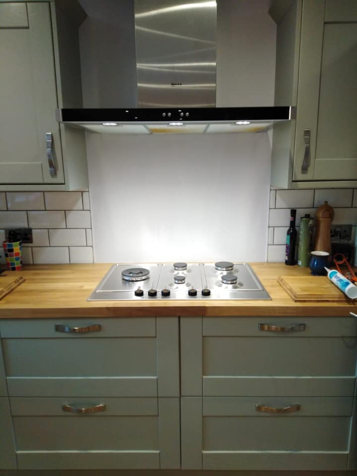 Glass and glazing services, glass repairs, glass replacement